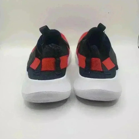 Under Armour Shoes Youth  Size 1.5 Runplay Red/Black Running School Walking - Picture 2 of 5